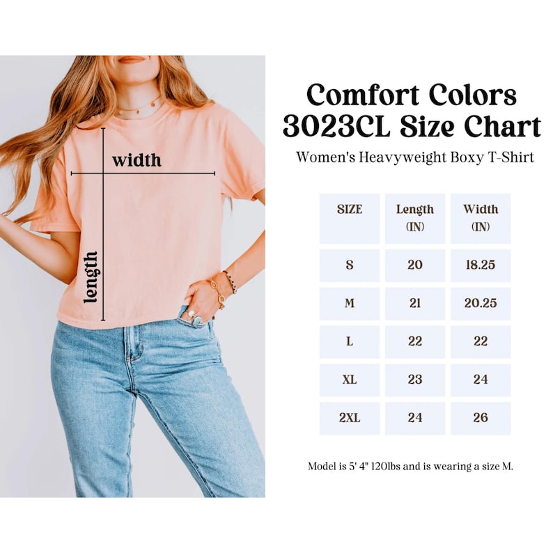 Puede incluir: Una camiseta holgada de color melocot&oacute;n Comfort Colors 3023CL. La imagen incluye una tabla de tallas con medidas en pulgadas para las tallas S, M, L, XL y 2XL. La modelo mide 163 cm y pesa 54 kg, y lleva una talla M.