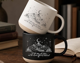 Mok ACOTAR Velaris, To The Stars Who Listen Aardewerkmok, Night Court Mountain Coffee Cup, Fantasy Bookish Reader Gift
