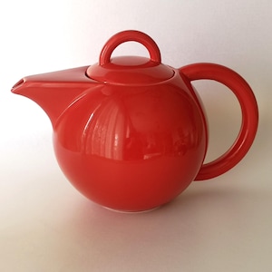 Teiera in porcellana rossa ASA Selection Germany | Teiera scultorea in stile Bauhaus, grande, 1,5 litri | Decorazione minimalista postmoderna per la cucina | Vinta