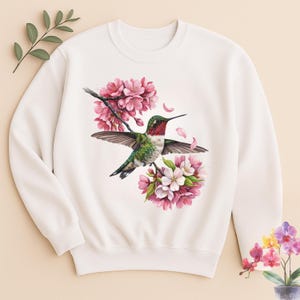Felpa con colibrì, uccello dalla gola rubino, acquerello, girocollo, fiori di ciliegio, floreale, per appassionati di birdwatching, amanti del giardino primaverile, regalo per amanti del giardino.