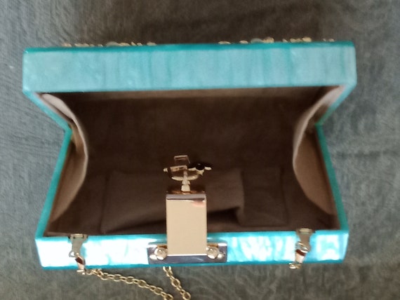 Vintage Lite Blue Pearl  Acrylic Clutch Purse w/ … - image 4