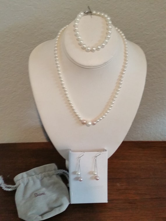 Stunning Freshwater Pearls Demi Parure Necklace Br