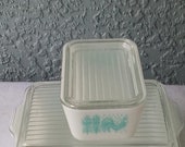 Vintage Pyrex Amish Butterprint Turquoise White Covered Refrigerator Dishes w lids