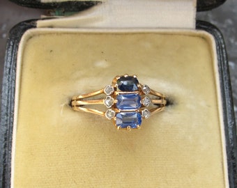 Antique 18k Gold Sapphire and Rose Cut Diamond Ring