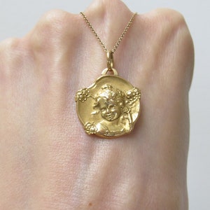 Antique 18k Yellow Gold French Signed Becker Small Child Pendant Medal
