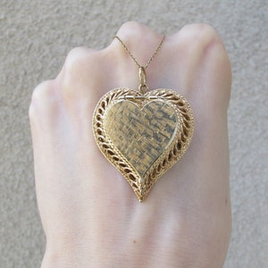 Vintage 14k Yellow Gold Heart Shaped Locket Pendant