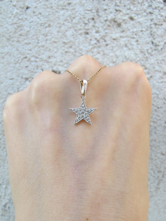 Vintage 18k White Gold Diamond Star Charm Pendant