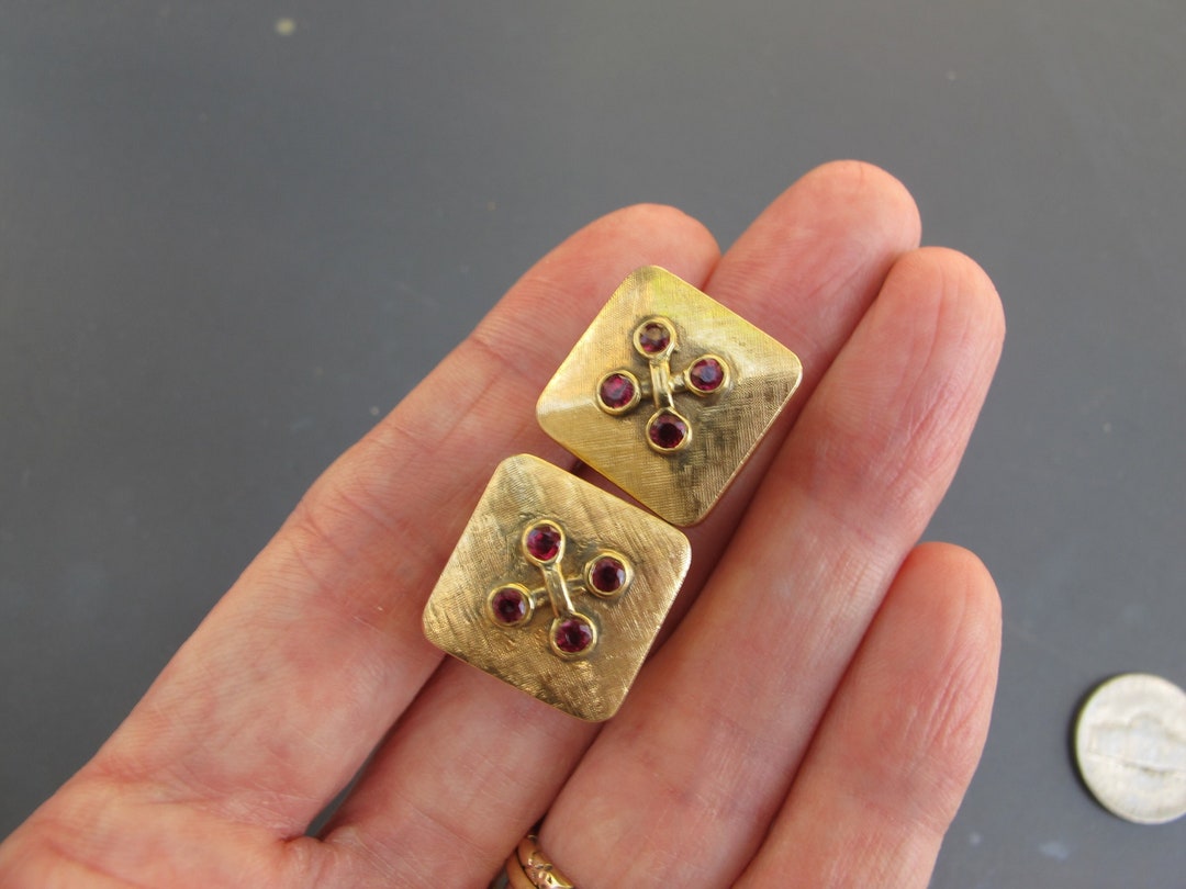 Vintage 14k Yellow Gold Ruby Button Earrings - Etsy