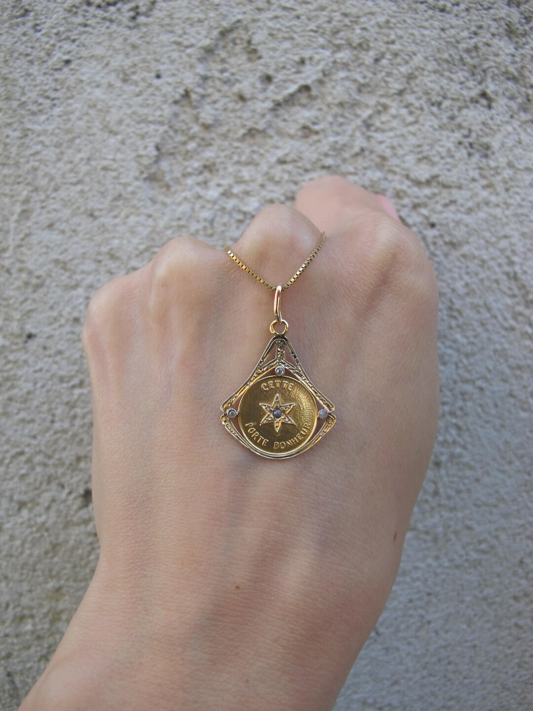 ⌘ Porte-Bonheur ⌘ Antique 18k Gold 