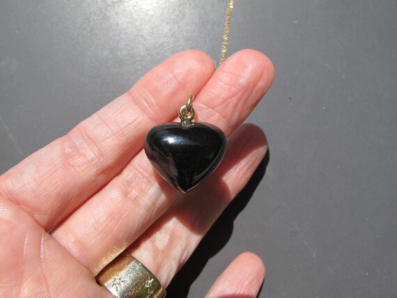 Vintage Carved Black Agate Heart Pendant with 14k… - image 5