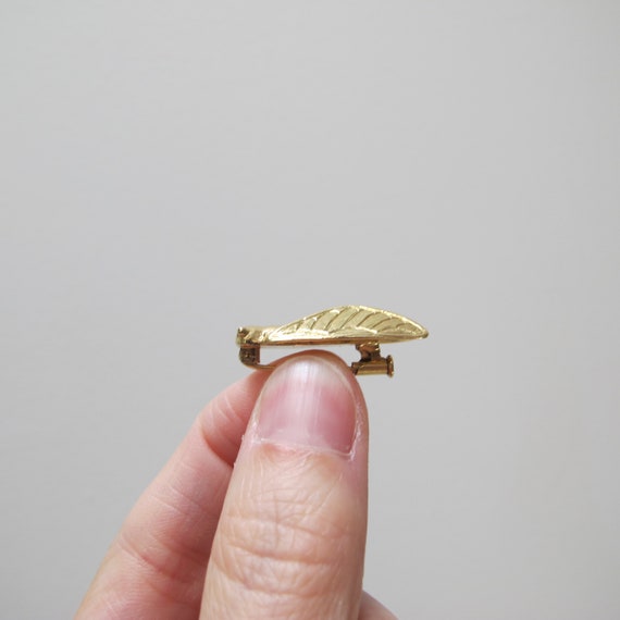 Vintage 18k Yellow Gold Cicada Bug Charm Pendant … - image 4