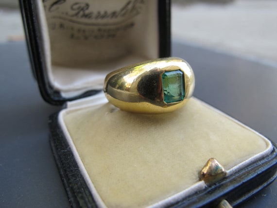 Vintage 18k Yellow Gold Natural Emerald Band Ring - image 3