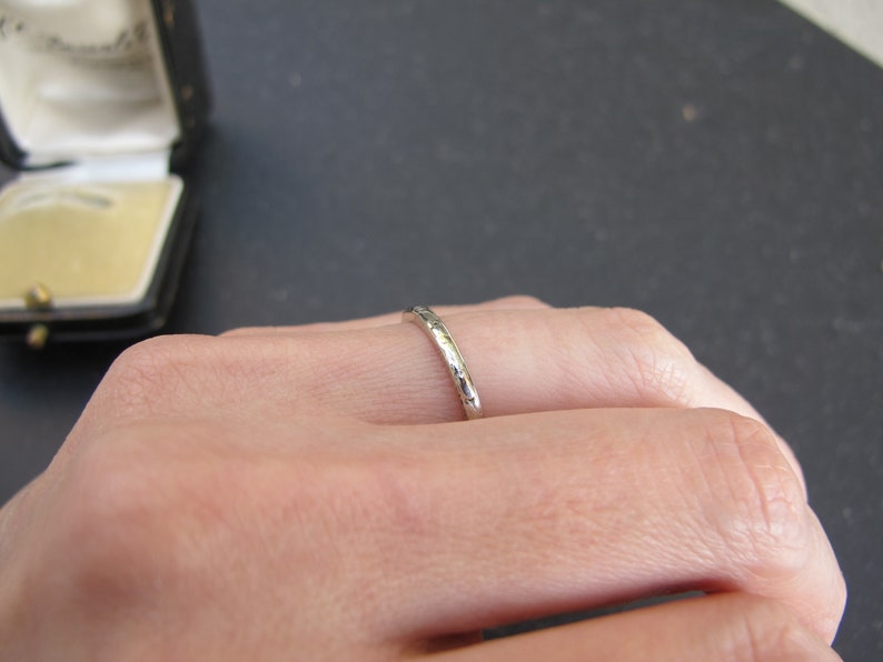 Antiker Platin Art Deco Ehering Ring Bild 4