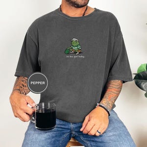 Embroidered No Disc Golf Today Frog Shirt, Funny Dad T-Shirt, Disc Golf Lover Gift for Men, Husband, Boyfriend, Sarcastic Humor Disc Golf Pepper