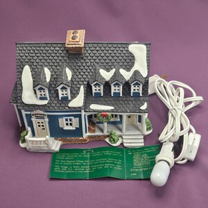 Berkshire House, Department 56 New England Village Series, original blue, #5942-0 image 5