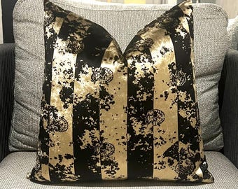 Black & Gold Velvet Pillow Sham, Luxury Decorative Throw Pillow Cover, Mother Gift Cushioncase