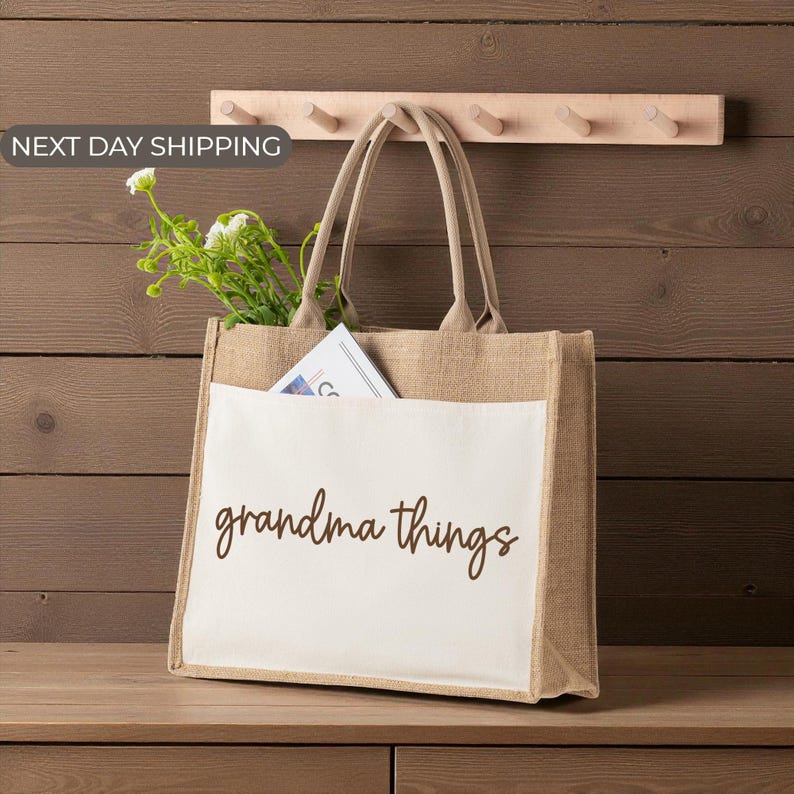 Custom Grandma Tote Bag, Gift for Grandma, Nana or Gigi Bag, Family Gift Idea, Mother’s Day Present, Everyday Grandma Name Tote image 3
