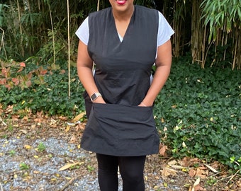Smock Salon Apron with Pockets | Stylish, Water-Repellent, Bleach-Resistant Apron for Professionals