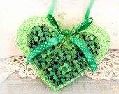 St. Patrick's Day Irish Heart Ornament 5-inch Ornament Door Hanger, Green Shamrock Folk Art, Handmade CharlotteStyle Decorative Folk Art