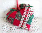 Christmas Heart Ornament, Heart Door Hanger, Patchwork Print, Christmas Decoration, Handmade CharlotteStyle Decorative Folk Art
