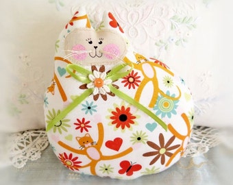 Kitty Pillow  Retro Style Cat Pillow Doll 7"Cat Cats Flowers Print Soft Sculpture Handmade CharlotteStyle Decorative Folk Art