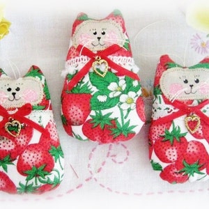 CAT Ornaments, Set of 3 Strawberry Print Ornies Bowl Fillers Primitive Party Favors Decorations Home Decor CharlotteStyle image 1