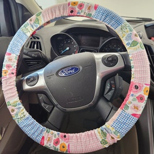 Patchwork quilt design steering wheel cover, faux quilt design, organic cotton car accessories, gift for new driver