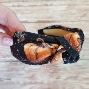 Pumpkin headband, Halloween headbands, fall headband, knot headband, fall gift for her, hair accessories