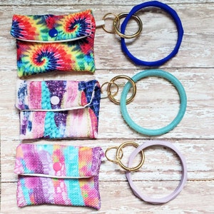 Keychain pouches, silicone keychains, keychain wallets, new driver gift, birthday gift for her, beach accessories