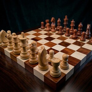 Juego de ajedrez de madera hecho a mano, tablero plano de lujo de 12 pulgadas con piezas premium de estilo nogal, regalo premium para él. imagen 2