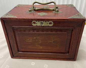 1950年代のヴィンテージ 日本製麻雀牌セット | 2kg (4.4ポンド) | 樹脂