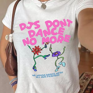 Los DJs ya no bailan (Png), Besos todo el tiempo (Png), Descarga digital disco