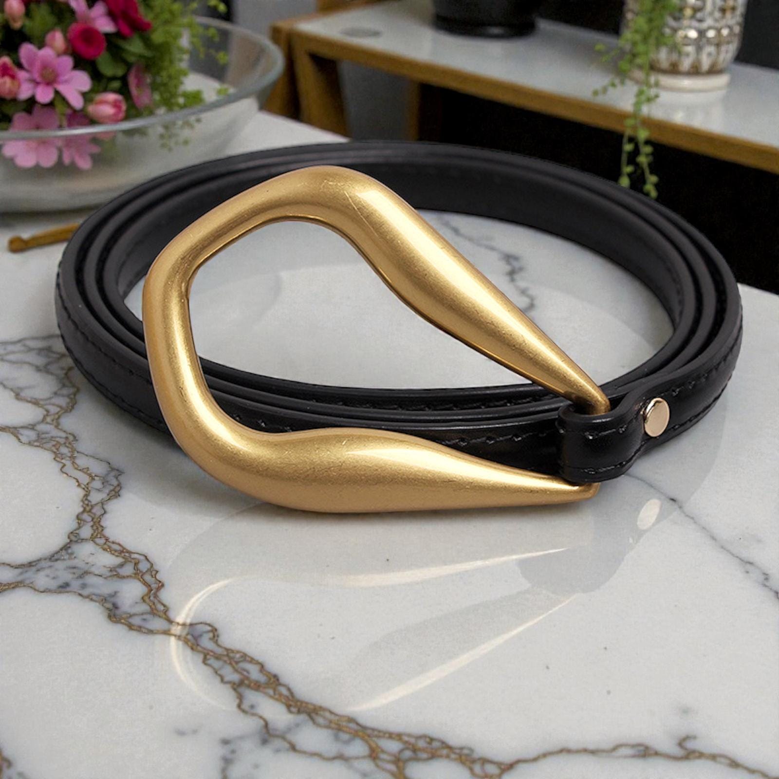 Single Strap Women Leather Belt , Gold Horseshoe Buckle  display picture 3