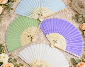 Personalized Silk Wedding Fan – Custom Text Folding Hand Fan – Elegant Guest Favor for Summer Ceremony