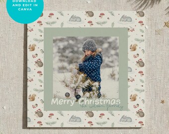 Mall för god jul-kort i skogsmark, redigerbart fyrkantigt fotokort i Canva, personlig hälsning