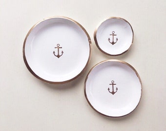 Anchor Dish, Beach Lover Gift, White and Gold Ring Dish, Jewelry Holder, Beach Wedding, Beach Decor, Boat Lovers Gift, Engagement Gift, Navy