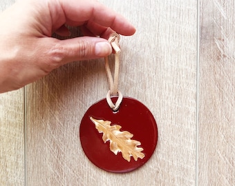 OAK LEAF // boho wall hanging leaf wall art decor, polymer clay wall art crimson red, unique home fall decor, small apartment art