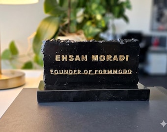 Placa de mármol negro personalizada con letras de espejo dorado / Decoración de escritorio de lujo / Regalo personalizado para jefe / Elegante señalización de oficina