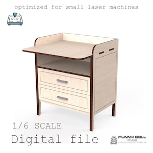 Op de afbeelding: Een lichtgekleurd houten nachtkastje met twee lades en een uitschuifbare plank. De tekst "optimized for small laser machines" en "1/6 SCALE Digital file" zijn zichtbaar. Het ontwerp is geoptimaliseerd voor een 30.5 cm x 30.5 cm lasermachine.