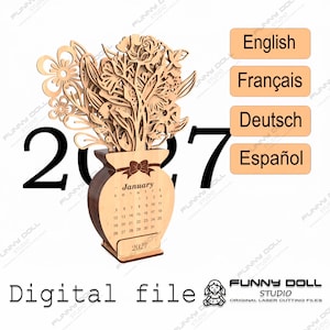 Pode incluir: Um calendário de madeira cortado a laser em forma de vaso com motivos florais. O vaso apresenta um laço, o texto January, um calendário para o mês e o ano 2027. O texto Digital file é visível na imagem.
