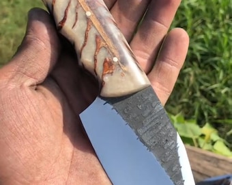 Navaja multiusos artesanal para acampar – Navaja de caza de acero al carbono con funda / Regalo para coleccionistas
