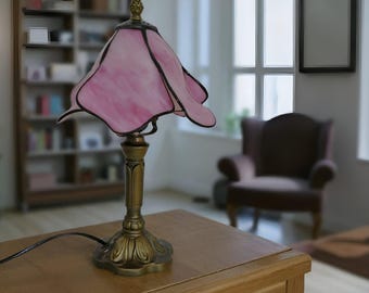 Vintage Glasmalerei-Tischlampe: Retro Barock Nachttischlampe