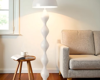 Nowoczesna, biała, falista lampa podłogowa – retro lampa stojąca E27 do salonu