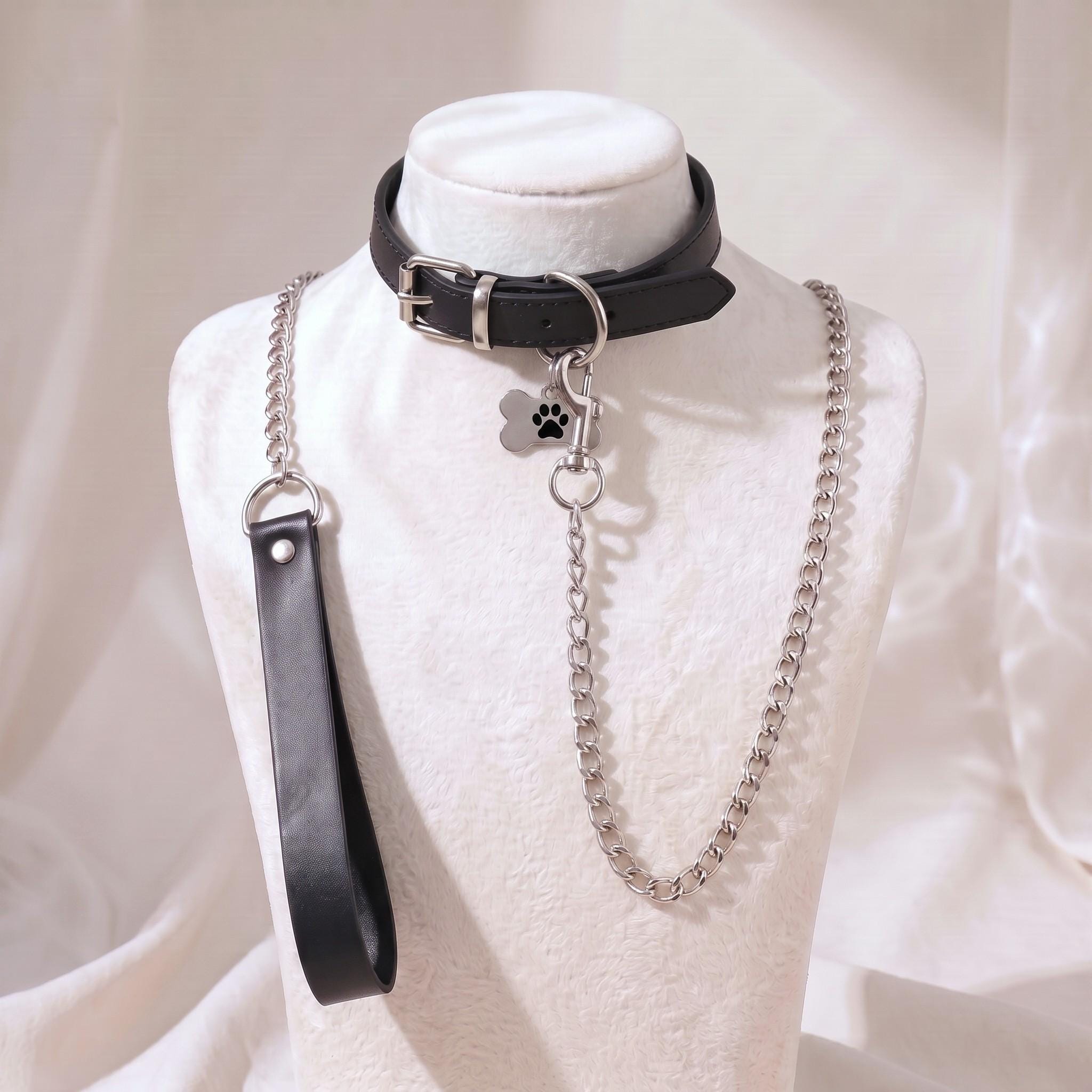 Black PU Leather Collar Chain Set, Custom Choker with Bone Charm for Women, Adjustable Punk Gothic Jewelry Gift
