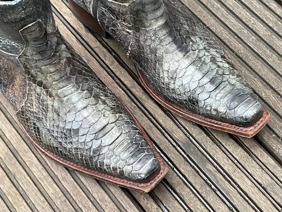 Sendra ankle boots made of genuine python leather… - image 4