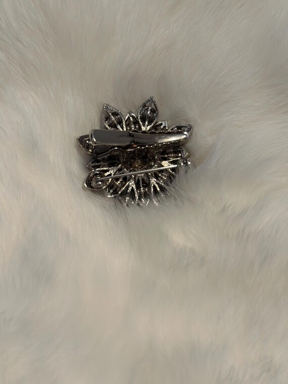 Flower Rhinestone Brooch - image 2