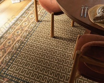 Hand knotted Brown Geometric Rug: Vintage border Wool Rug