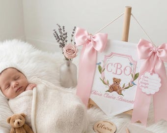 Banner personalizado con el nombre del bebé, letrero personalizado para la habitación de la niña, colgador de puerta bordado para recién nacido, regalo de recuerdo con datos de nacimiento