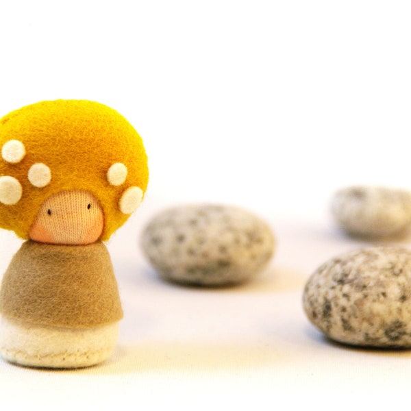 Mosa - Small felt mushroom doll, Baby Waldorf Doll, Organic toy, Eco friendly toy