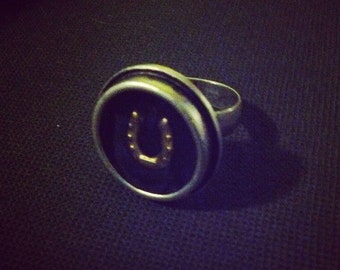 Horseshoe Ring